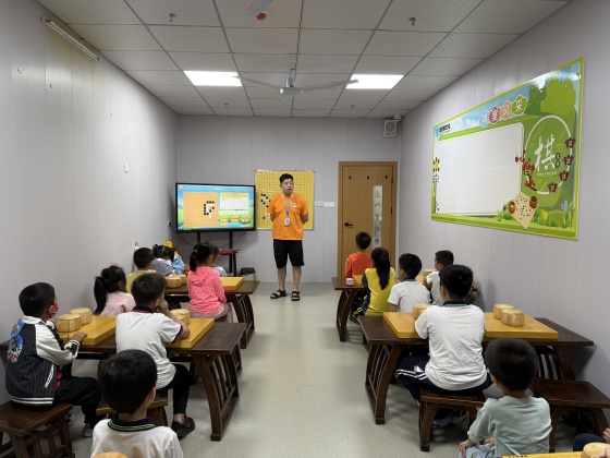 孫老師課堂常規(guī)，精彩講解瞬間_副本.jpg